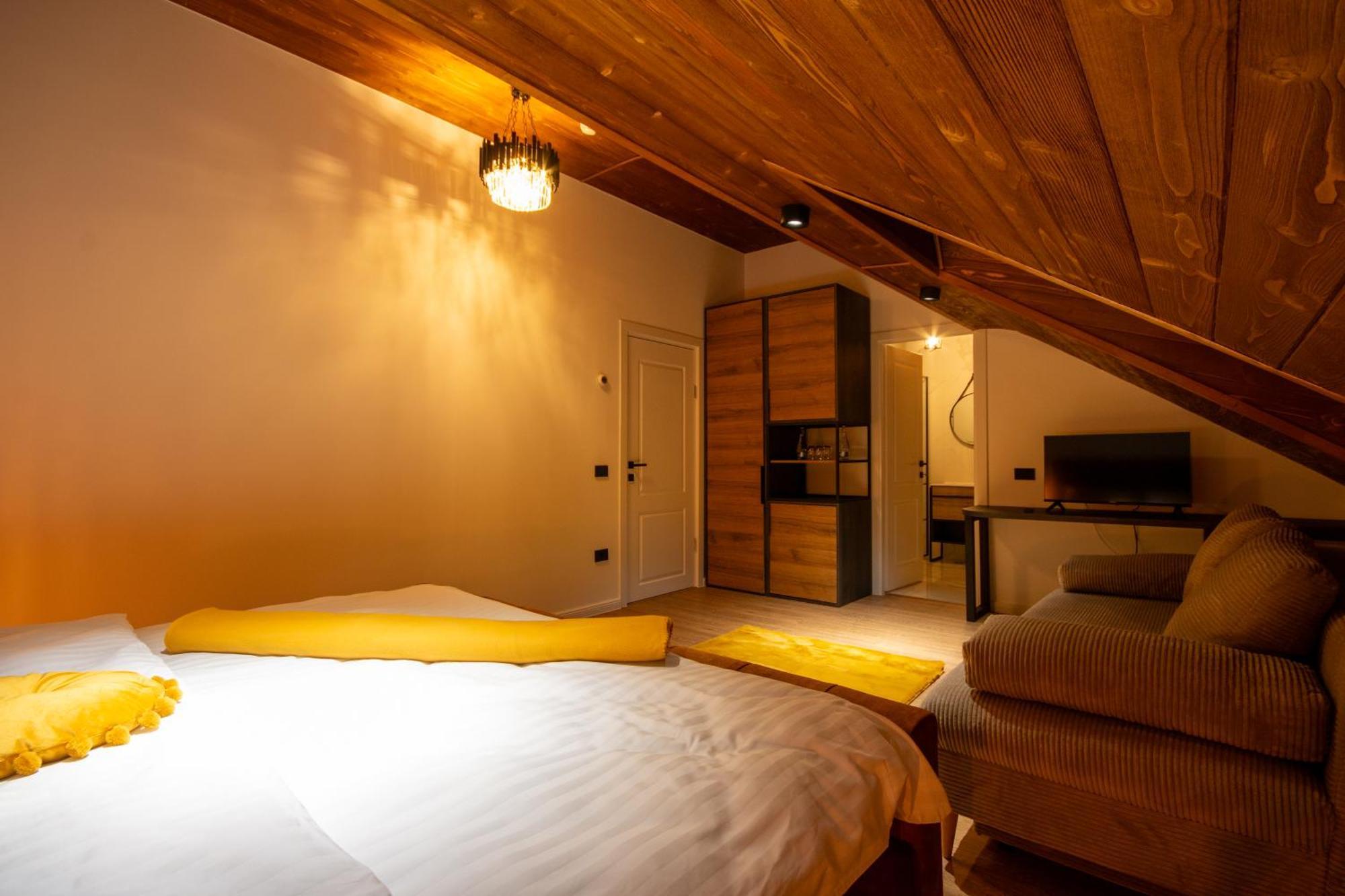Hotel Domeniul Nordului Bucovlna Vama  Esterno foto