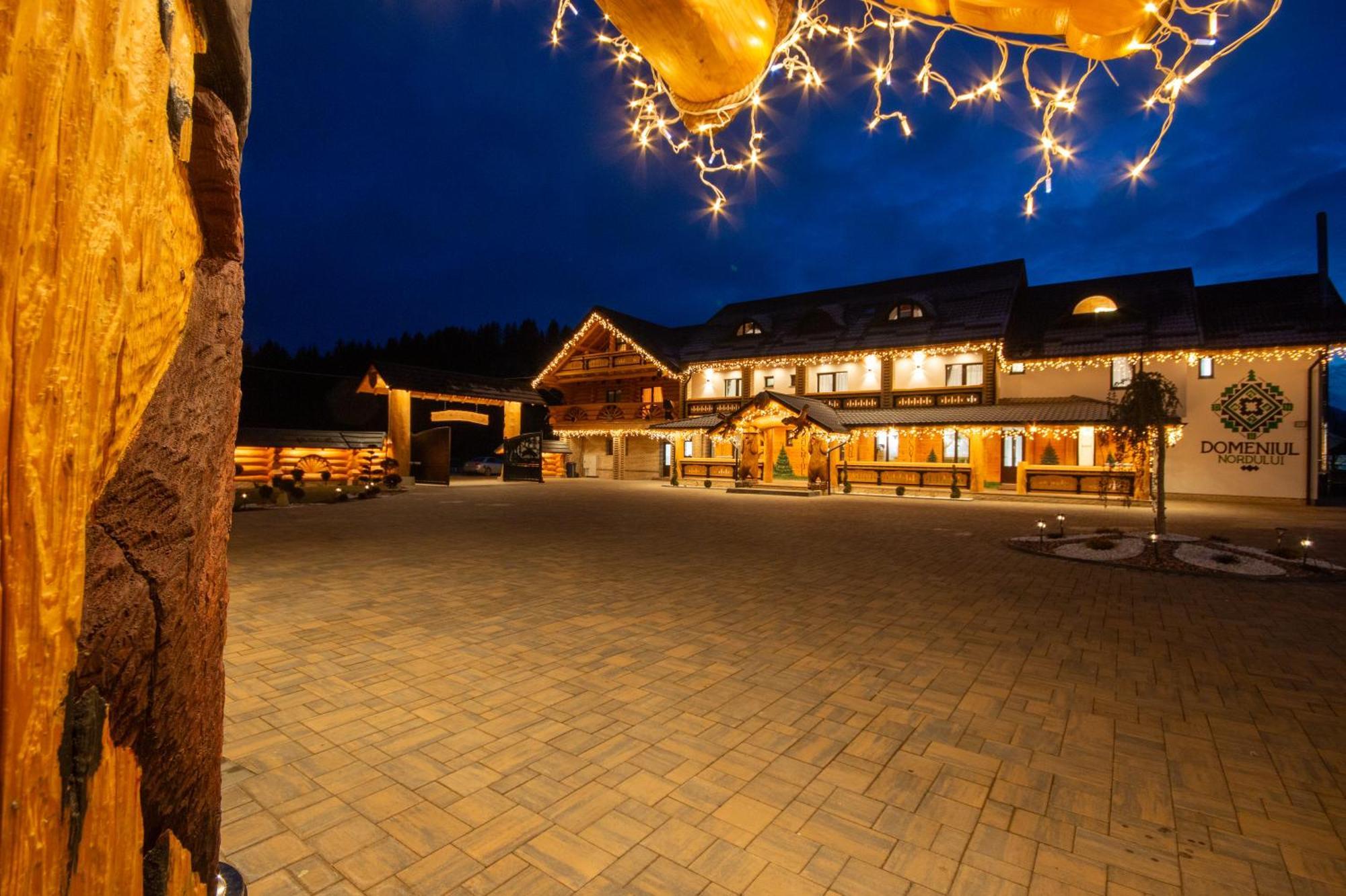 Hotel Domeniul Nordului Bucovlna Vama  Esterno foto
